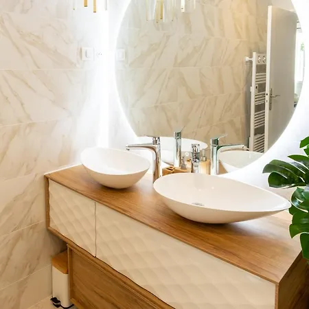 L'oursinade - Jolie Maison Avec Jacuzzi Et Jardin Holiday home *